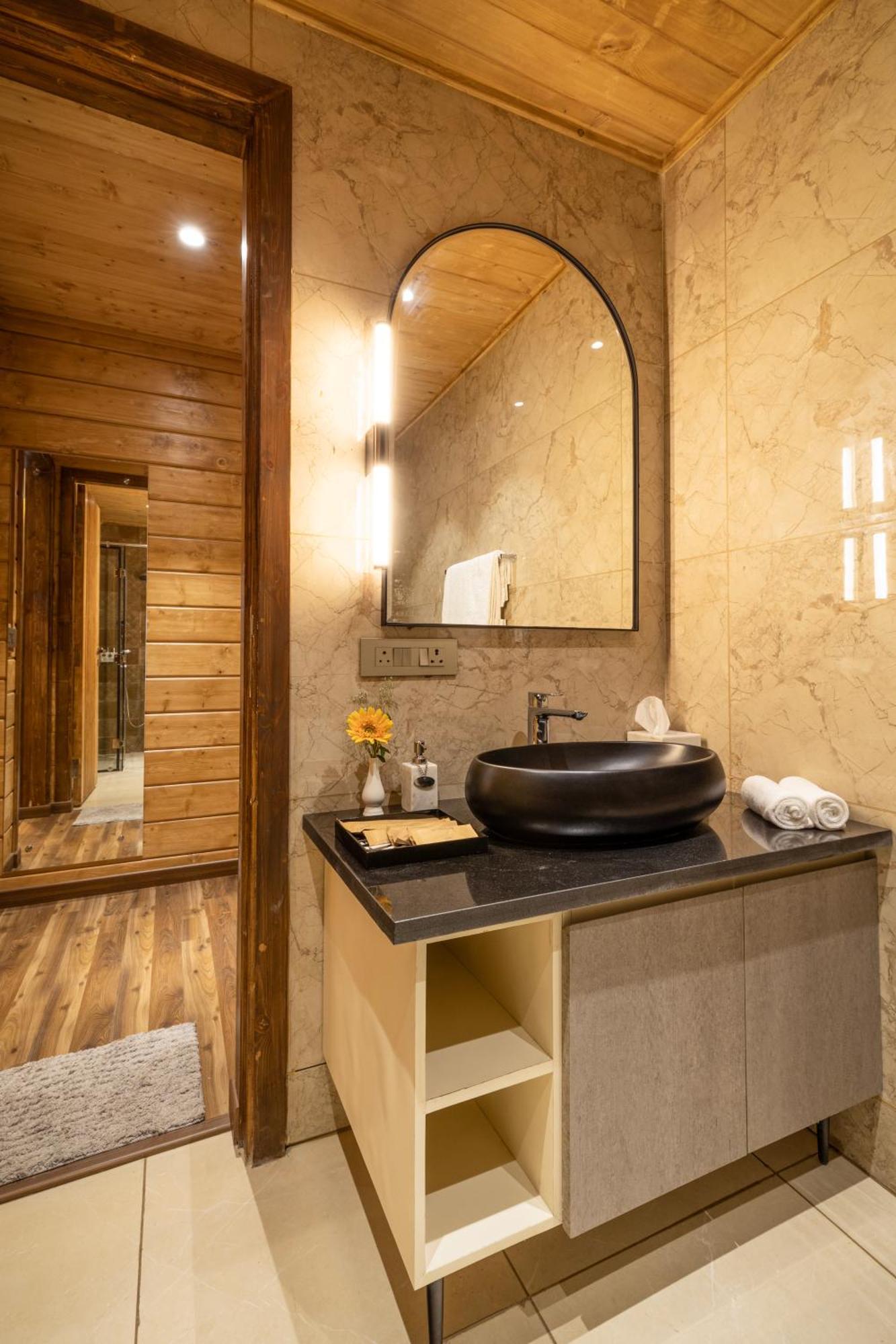 Ama Stays & Trails Kashi House, Rishīkesh 외부 사진