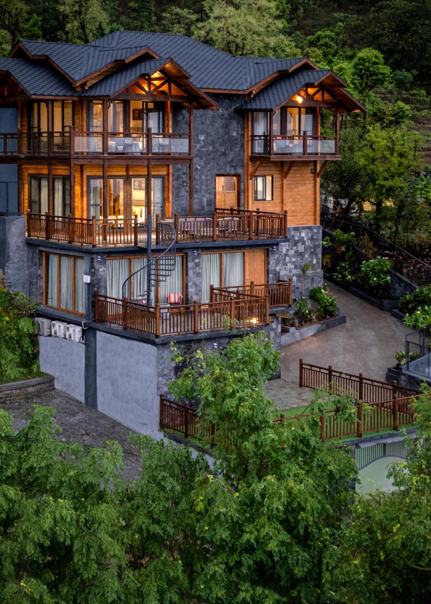 Ama Stays & Trails Kashi House, Rishīkesh 외부 사진