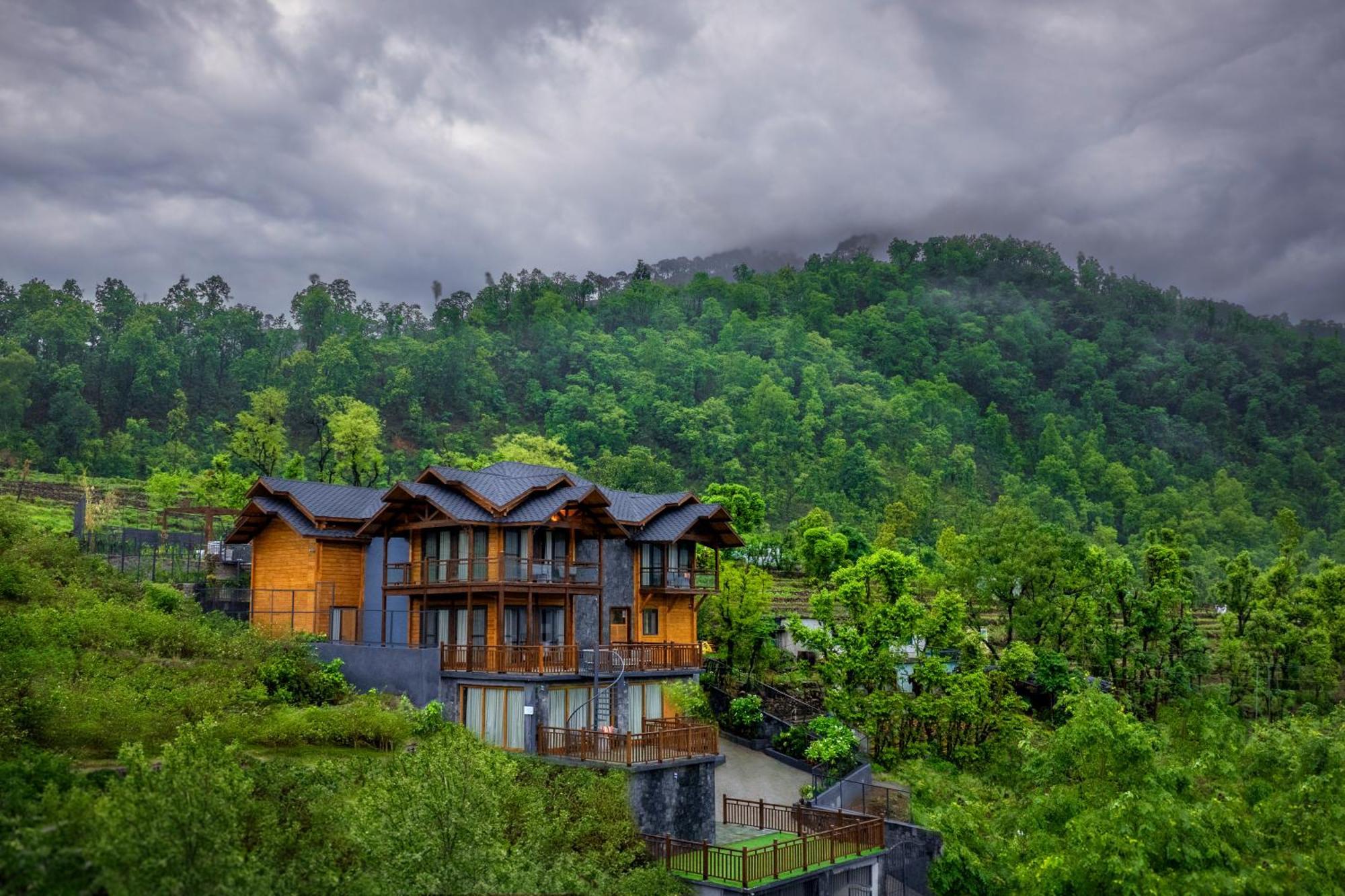Ama Stays & Trails Kashi House, Rishīkesh 외부 사진