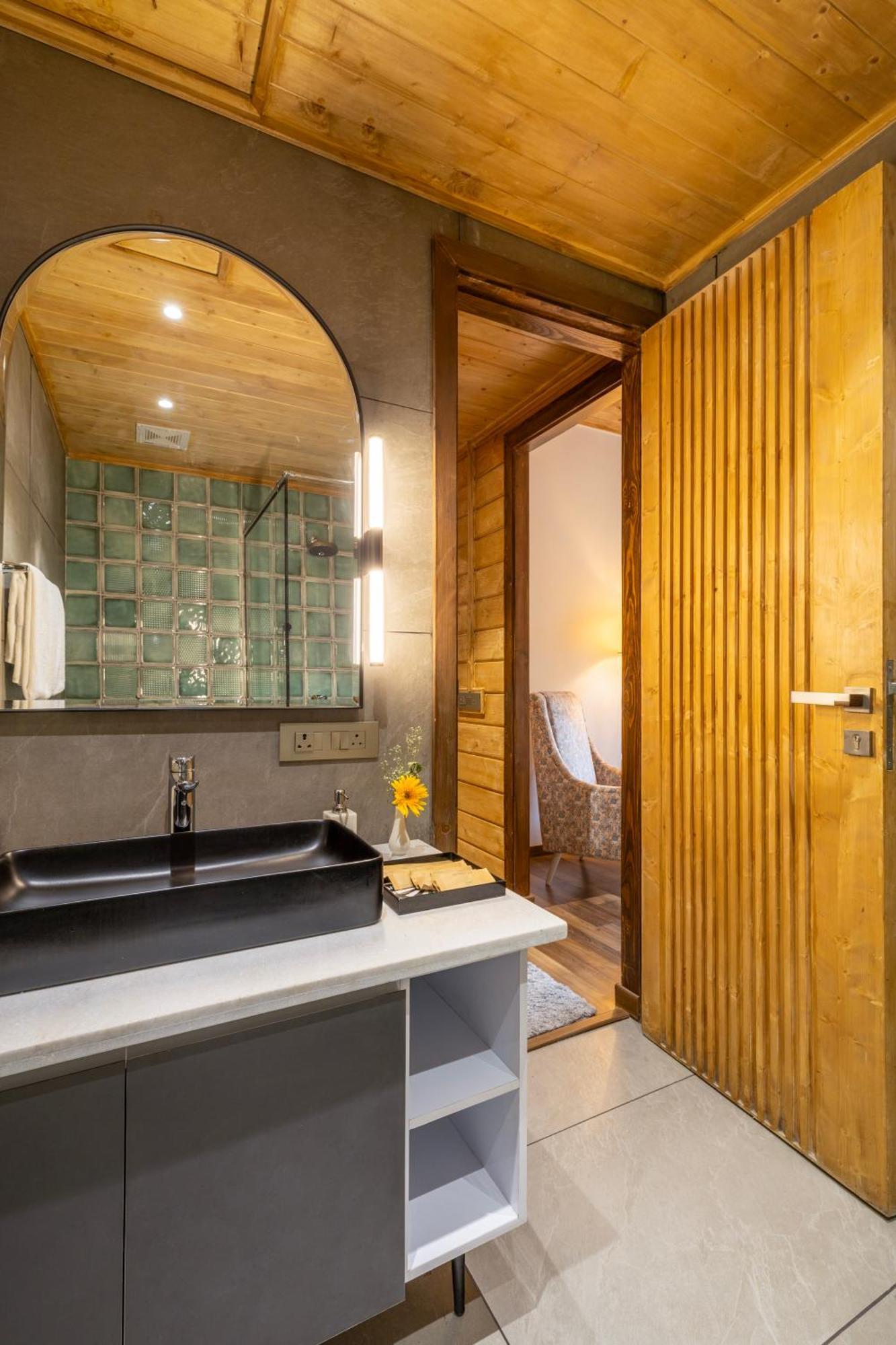 Ama Stays & Trails Kashi House, Rishīkesh 외부 사진